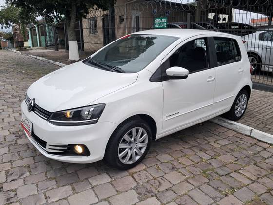VOLKSWAGEN FOX 1.6 MSI COMFORTLINE 8V FLEX 4P AUTOMATIZADO VOLKSWAGEN FOX 1.6 MSI COMFORTLINE 8V FLEX 4P AUTOMATIZADO